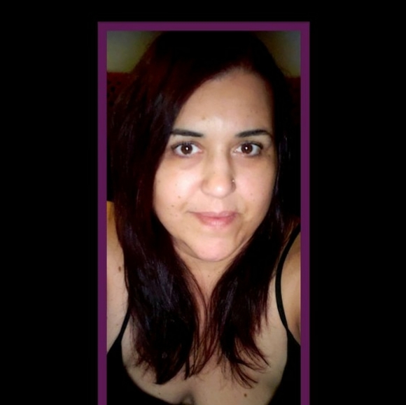 Meet your Posher, Sofia pais - Picture 2 of 2